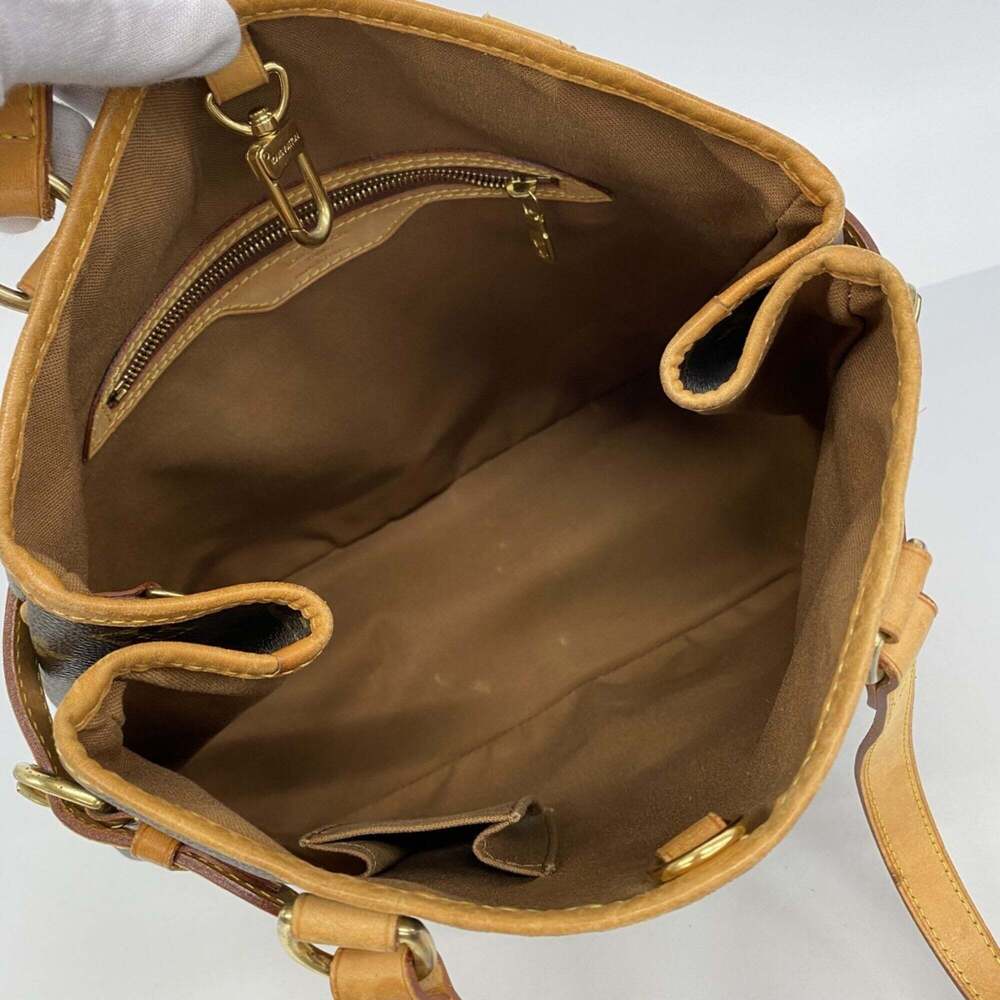 LOUIS VUITTON Brown Monogram Tote Bag - Picture 4 of 9